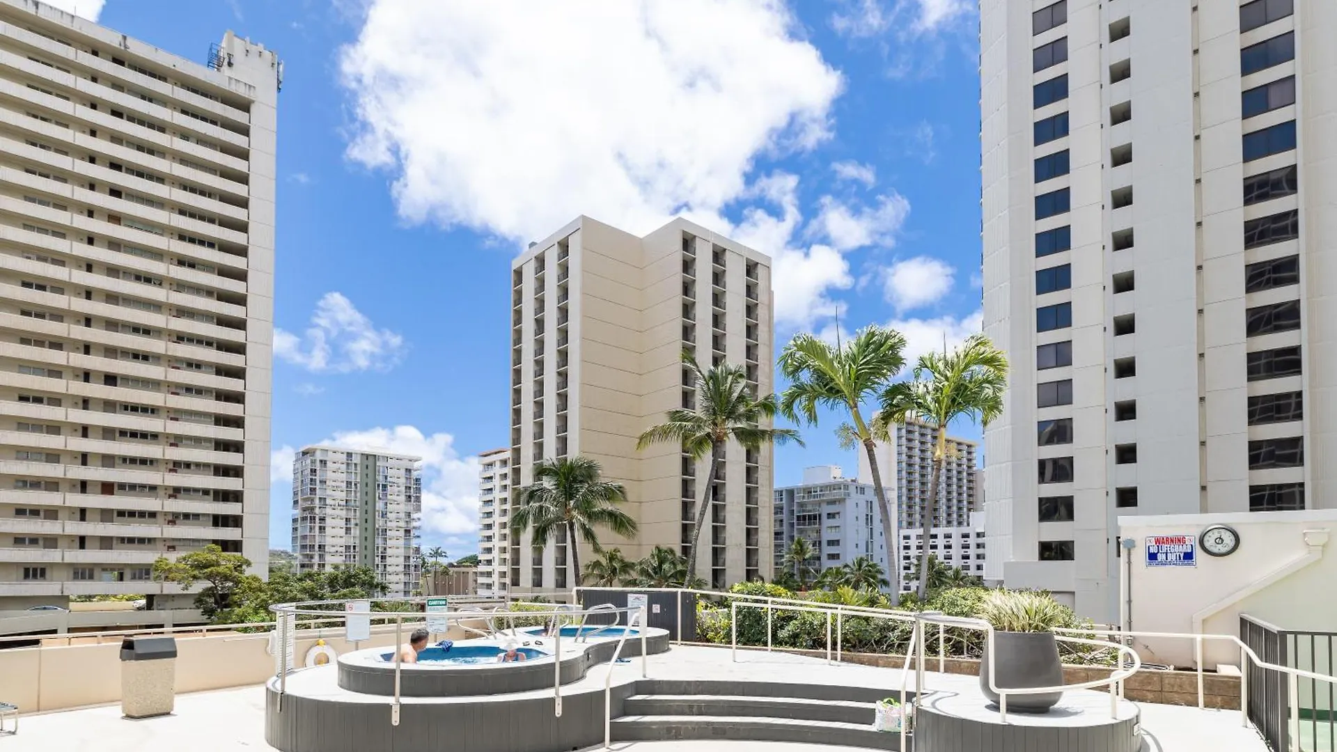 Daire Chic And Upscale Waikiki Beach Ocean View With Parking Honolulu