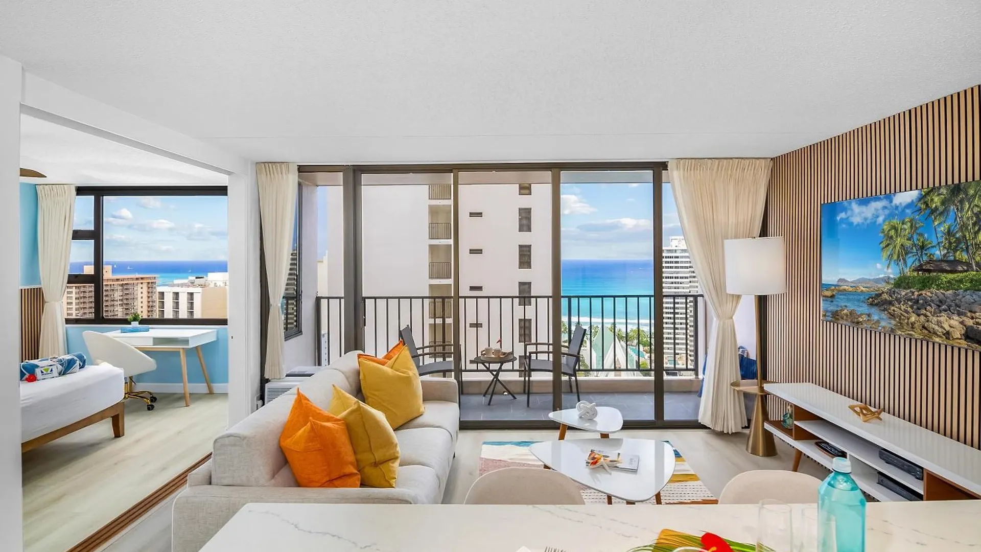 Chic And Upscale Waikiki Beach Ocean View With Parking contacts